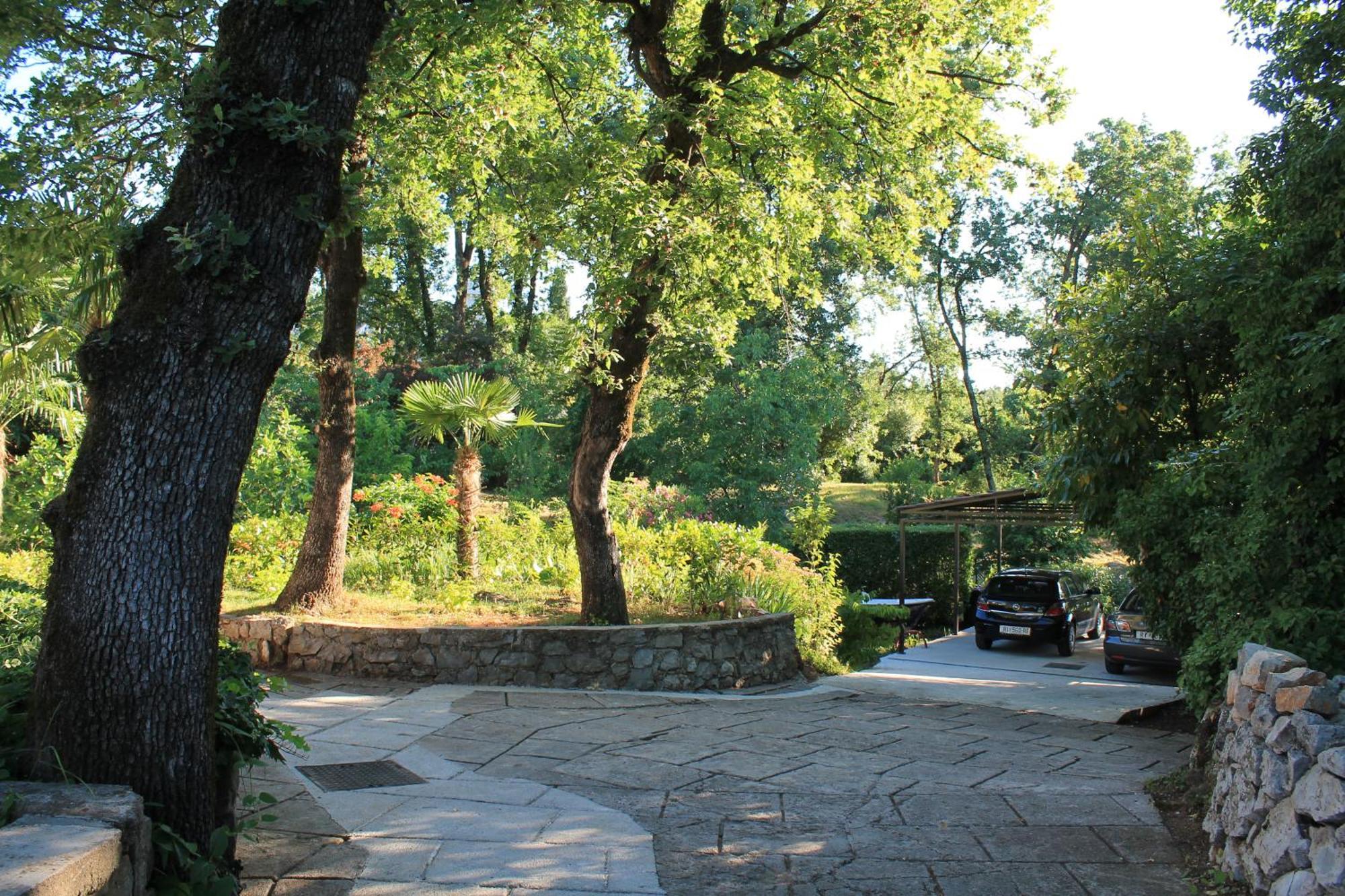 Apartment Tominovic Opatija Bagian luar foto