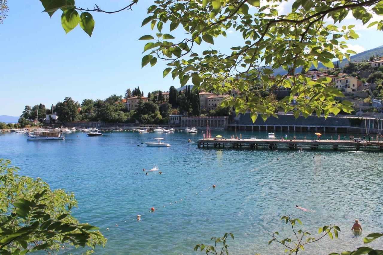 Apartment Tominovic Opatija Bagian luar foto