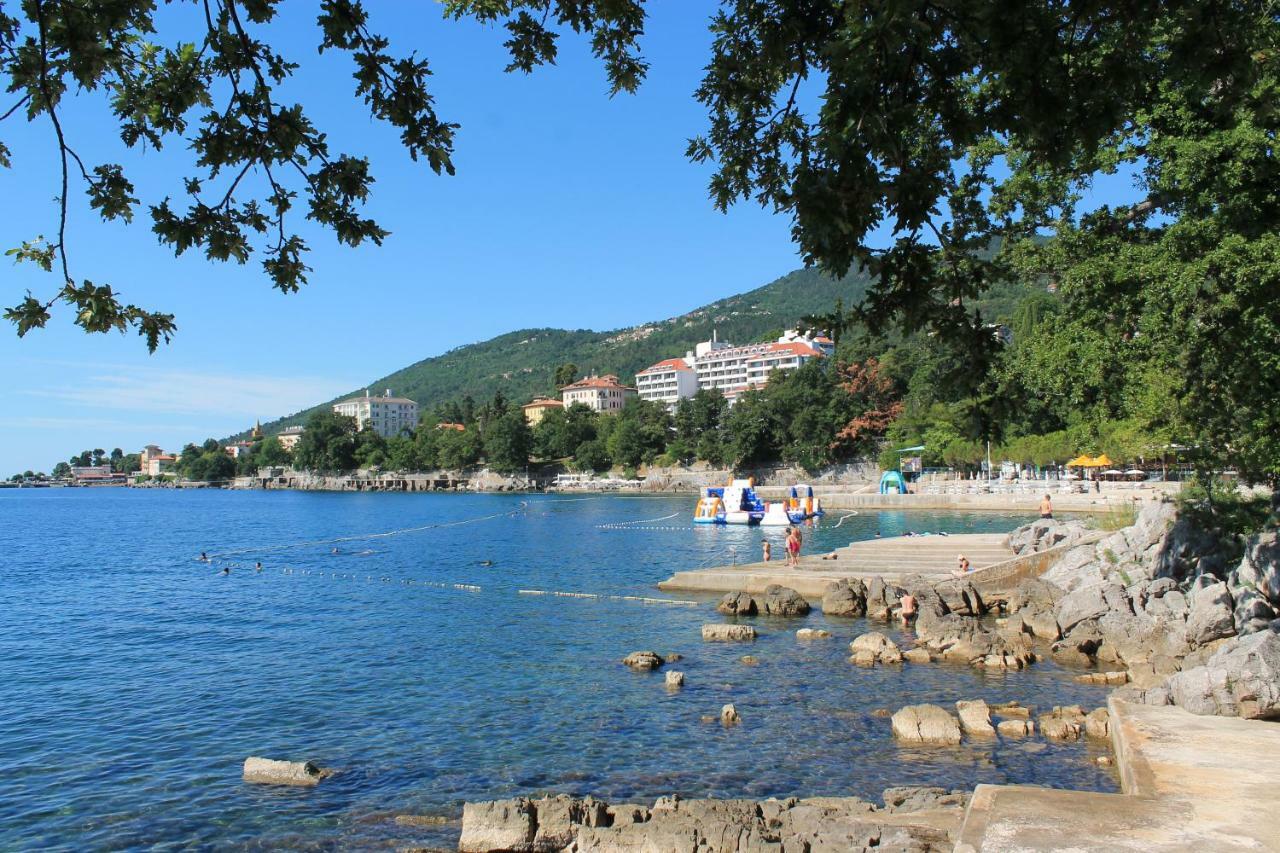 Apartment Tominovic Opatija Bagian luar foto